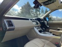 USED 2014 64 LAND ROVER RANGE ROVER SPORT 3.0 SDV6 HSE 5d 288 BHP Sliding Panoramic Glass Roof