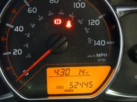 USED 2014 14 TOYOTA YARIS 1.3 VVT-I SPORT 5d 99 BHP * SATNAV *   PAN SUNROOF