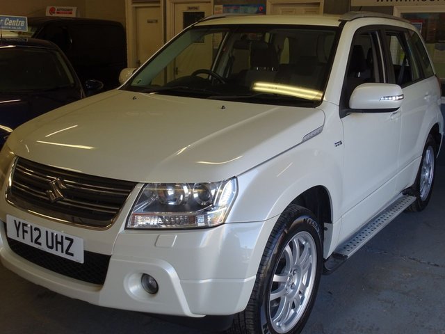 2012 12 Suzuki Grand Vitara 1.9 SZ-T DDIS 5d 127 BHP