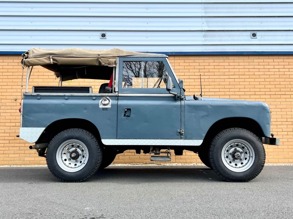 USED 1968 LAND ROVER SERIES 2 A 88 // V8 // 3500 // Rag Top // px swap 