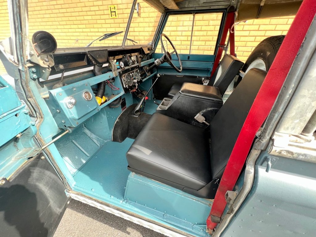 USED 1968 LAND ROVER SERIES 2 A 88 // V8 // 3500 // Rag Top // px swap 