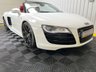 USED 2010 R AUDI R8 5.2 SPYDER V10 QUATTRO 2d 518 BHP FSH / HEATED SEATS / MEGA SPEC