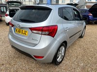 USED 2011 61 HYUNDAI IX20 1.6 STYLE 5d 123 BHP Automatic with Panoramic Sunroof & Bluetooth