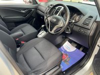 USED 2011 61 HYUNDAI IX20 1.6 STYLE 5d 123 BHP Automatic with Panoramic Sunroof & Bluetooth
