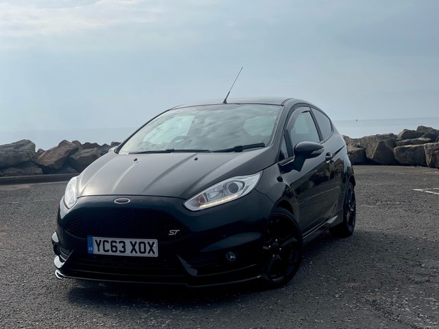 2013 63 Ford Fiesta 1.6 ST-2 3d 180 BHP