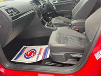 USED 2017 67 VOLKSWAGEN GOLF 2.0 GT TDI BLUEMOTION TECHNOLOGY 5d 148 BHP 2 FORMER KEEPERS FROM NEW+FULL SERVICE HISTORY+JUST SERVICED A FEW MILES AGO+STUNNING EXAMPLE+READY TO DRIVE AWAY TODAY+FINANCE AND EXTENDED WARRANTY AVAILABLE ON THIS USED VEHICLE!!!!!