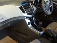 USED 2010 60 CHEVROLET CRUZE 2.0 LS VCDI 4d 124 BHP VERY VERY LOW MILEAGE