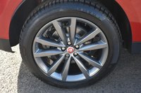 USED 2016 16 JAGUAR F-PACE 2.0 PORTFOLIO AWD 5d 178 BHP PANROOF  20IN VENOM ALLOYS/PANORAMIC ROOF