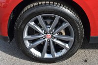 USED 2016 16 JAGUAR F-PACE 2.0 PORTFOLIO AWD 5d 178 BHP PANROOF  20IN VENOM ALLOYS/PANORAMIC ROOF