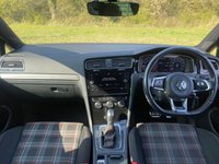 USED 2018 18 VOLKSWAGEN GOLF 2.0 GTI TSI DSG 5d 227 BHP 