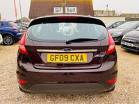 USED 2009 09 FORD FIESTA 1.2 ZETEC 5d 81 BHP Stunning 5 door Fiesta in Cherry Morello Metallic