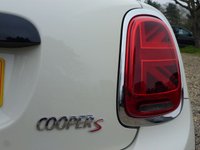 USED 2018 68 MINI HATCH COOPER 2.0 COOPER S 3d 190 BHP www.suffolkcarcentre.co.uk - Located at Reydon