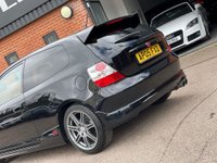 USED 2005 05 HONDA CIVIC 2.0 TYPE-R 3d 200 BHP 15 MONTHS WARRANTY AVAILABLE