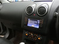 USED 2012 12 NISSAN QASHQAI 1.6 N-TEC 5d 117 BHP SAT NAV PANORAMIC SUNROOF REAR CAMERA CRUISE 2 OWNER CAR SERVICE HISTORY 3 MONTHS WARRANTY