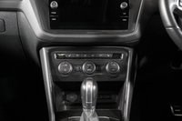 USED 2019 19 VOLKSWAGEN TIGUAN 2.0 R-LINE TDI 4MOTION DSG 5d 148 BHP +NATIONWIDE DELIVERY AVAILABLE+