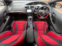 USED 2017 17 HONDA CIVIC 2.0 I-VTEC TYPE R GT 5d 306 BHP 15 MONTHS WARRANTY AVAILABLE