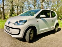 USED 2012 62 VOLKSWAGEN UP 1.0 MOVE UP 3d 59 BHP ONLY 32,000 MILES//2 OWNER//BLUETOOTH HANDS FREE//SATNAV\\X10 SERVICING STAMPS //JUST SERVICED BY US + NEW CAMBELT 59 BHP ONLY32,000 MILES///2 OWNER////X9 SERVICING STAMPS\SAT NAV