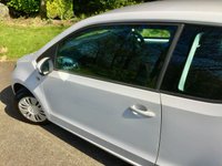 USED 2012 62 VOLKSWAGEN UP 1.0 MOVE UP 3d 59 BHP ONLY 32,000 MILES//2 OWNER//BLUETOOTH HANDS FREE//SATNAV\\X10 SERVICING STAMPS //JUST SERVICED BY US + NEW CAMBELT 59 BHP ONLY32,000 MILES///2 OWNER////X9 SERVICING STAMPS\SAT NAV