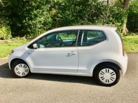USED 2012 62 VOLKSWAGEN UP 1.0 MOVE UP 3d 59 BHP ONLY 32,000 MILES//2 OWNER//BLUETOOTH HANDS FREE//SATNAV\\X10 SERVICING STAMPS //JUST SERVICED BY US + NEW CAMBELT 59 BHP ONLY32,000 MILES///2 OWNER////X9 SERVICING STAMPS\SAT NAV