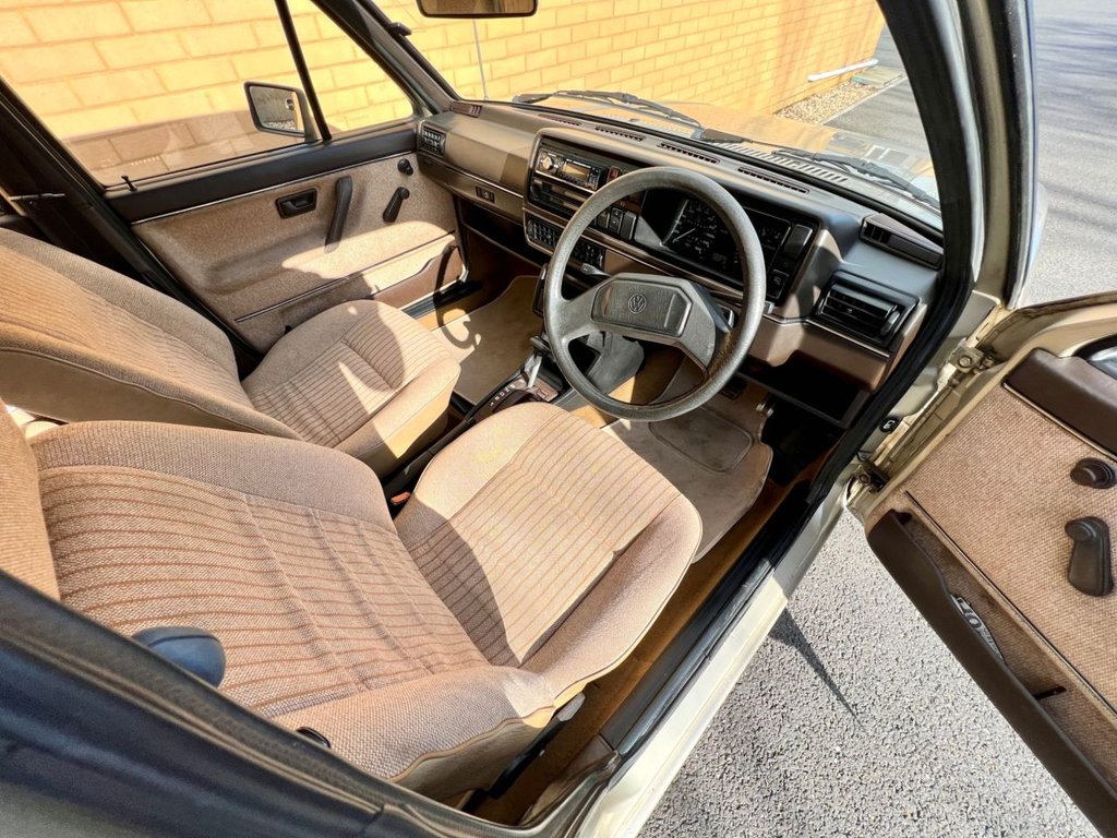 USED 1984 A VOLKSWAGEN GOLF MK2 // GL // 5d // 1.6 74 BHP // px swap 
