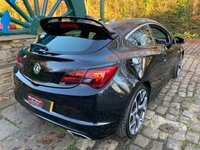 USED 2018 68 VAUXHALL ASTRA 2.0 VXR 3d 276 BHP STUNNING 68 ASTRA GTC VXR 2.0 TURBO - 278BHP - SATELLITE NAVIGATION - ON STAR - SERVICE HISTORY - 16,996 MILES ONLY - 20 INCH UPGRADE ALLOYS - 1/2 LEATHER RECARO INTERIOR