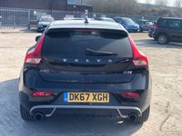 USED 2017 67 VOLVO V40 2.0 D3 R-DESIGN PRO 5d 148 BHP 2 KEYS+1 OWNER FROM NEW+CLIMATE CONTROL+NAVIGATION+LEATHER R DESIGN SEATS+WINTER PACK PLUS+18"ALLOYS+PRIVACY GLASS+PARKING SENSORS+MEDIA+USB+AUX+DAB+BLUETOOTH