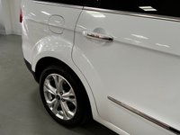 USED 2012 12 FORD GALAXY 2.0 TITANIUM TDCI 5d 138 BHP * PRIVACY * CLIMATE * 7 SEATS * 17" ALLOYS * PARKING SENSORS *