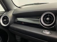 USED 2011 61 MINI CONVERTIBLE 1.6 COOPER 2d 122 BHP Hosting 5 star Optional Equipment