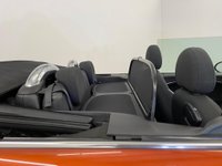 USED 2011 61 MINI CONVERTIBLE 1.6 COOPER 2d 122 BHP Hosting 5 star Optional Equipment