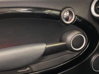 USED 2011 61 MINI CONVERTIBLE 1.6 COOPER 2d 122 BHP Hosting 5 star Optional Equipment
