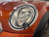 USED 2011 61 MINI CONVERTIBLE 1.6 COOPER 2d 122 BHP Hosting 5 star Optional Equipment