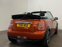 USED 2011 61 MINI CONVERTIBLE 1.6 COOPER 2d 122 BHP Hosting 5 star Optional Equipment