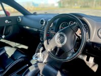 USED 2004 53 AUDI TT 3.2 V6 QUATTRO 3d 247 BHP 