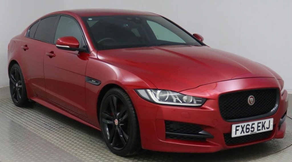 2015 Jaguar XE RSport £12,499