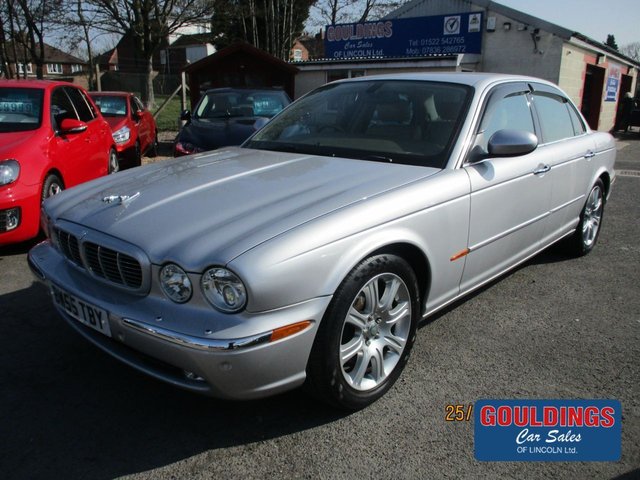 View our JAGUAR XJ8