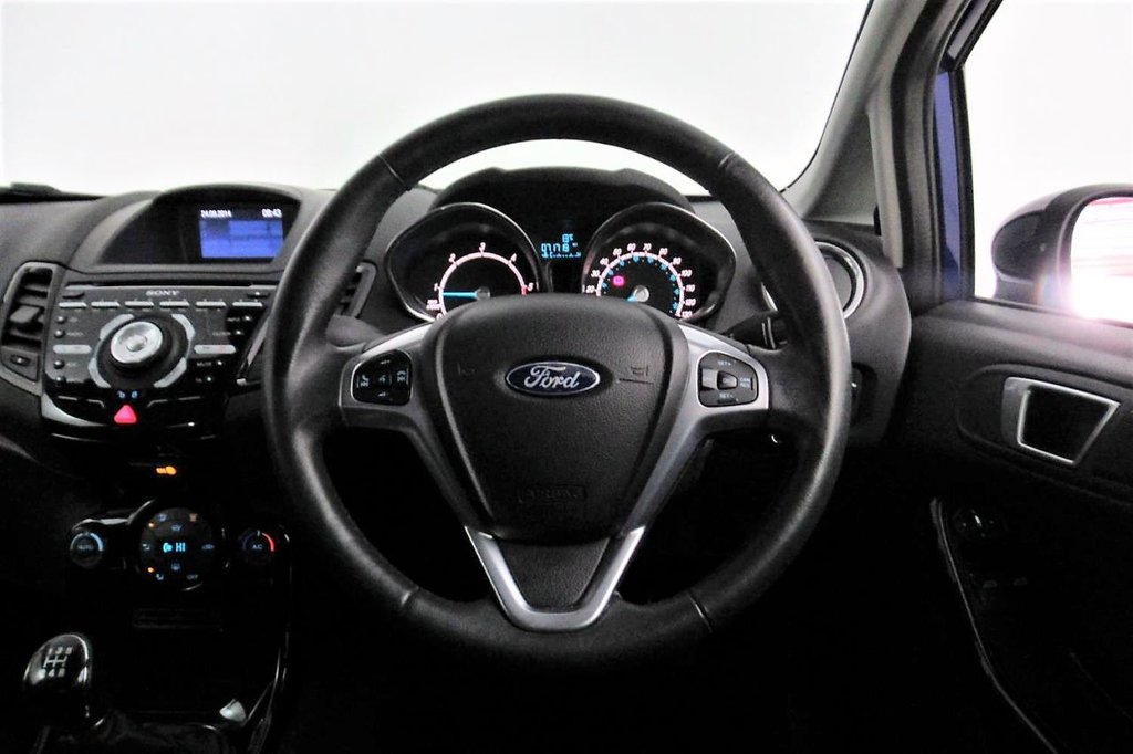 USED 2014 64 FORD FIESTA 1.5 TITANIUM TDCI 5d 74 BHP 