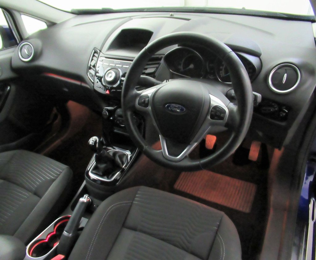 USED 2014 64 FORD FIESTA 1.5 TITANIUM TDCI 5d 74 BHP 