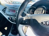 USED 2012 KIA PICANTO 1.0 2 5d 68 BHP FSH - Zero Road Tax - Superb Bright White Picanto