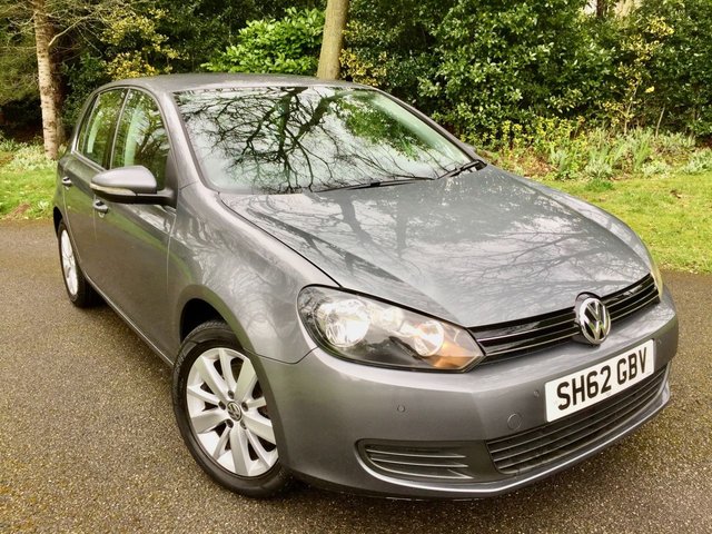 2012 62 Volkswagen Golf 1.4 MATCH TSI DSG 5d AUTO 121 BHP  ONLY 2 OWNERS WITH X6 SERVICES//FRONT AND REAR PARK ASSIST//X11 AIRBAGS//ALLOYS//DAB RADIO//AIRCON//CRIUSE CONTROL//RECENT NEW BRAKES AND DISCS FRONT AND REAR//X2 NEW FRONT TYRES