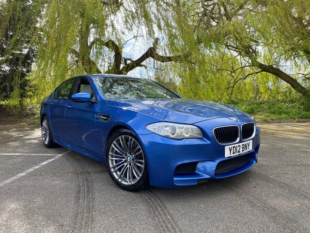 2012 12 BMW M5 4.4 M5 4d 553 BHP