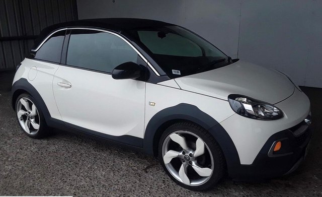 2015 15 Vauxhall Adam 1.4 ROCKS AIR 3d 85 BHP