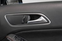 USED 2019 69 MERCEDES-BENZ GLA-CLASS 1.6 GLA 180 AMG LINE EDITION 5d 121 BHP + NATIONWIDE HOME DELIVERY +
