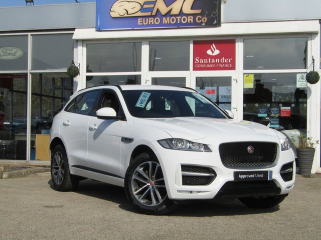 2019 19 Jaguar F-Pace 2.0 R-SPORT 5d 161 BHP