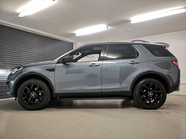 View our LAND ROVER DISCOVERY SPORT