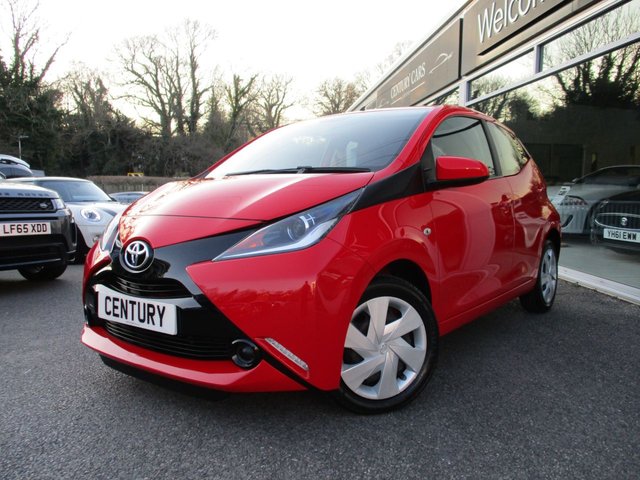 2015 15 Toyota Aygo 1.0 VVT-I X-PLAY 5d 69 BHP