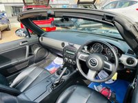 USED 2011 11 MAZDA MX-5 1.8 I ROADSTER SE 2d 125 BHP Superb Roadster with electric hardtop and Leather