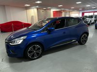 USED 2018 18 RENAULT CLIO 1.5 SIGNATURE NAV DCI 5d 89 BHP * CLIMATE * CRUISE * NAV * BLUETOOTH * PARKING SENSORS * LEATHER * 17 INCH ALLOYS *