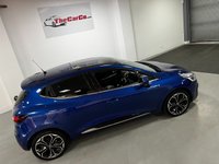 USED 2018 18 RENAULT CLIO 1.5 SIGNATURE NAV DCI 5d 89 BHP * CLIMATE * CRUISE * NAV * BLUETOOTH * PARKING SENSORS * LEATHER * 17 INCH ALLOYS *