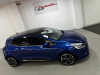 USED 2018 18 RENAULT CLIO 1.5 SIGNATURE NAV DCI 5d 89 BHP * CLIMATE * CRUISE * NAV * BLUETOOTH * PARKING SENSORS * LEATHER * 17 INCH ALLOYS *