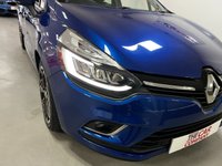 USED 2018 18 RENAULT CLIO 1.5 SIGNATURE NAV DCI 5d 89 BHP * CLIMATE * CRUISE * NAV * BLUETOOTH * PARKING SENSORS * LEATHER * 17 INCH ALLOYS *